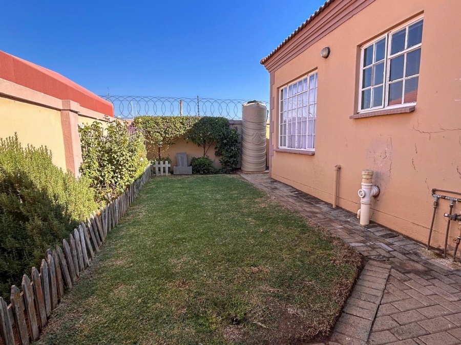 3 Bedroom Property for Sale in Baillie Park North West